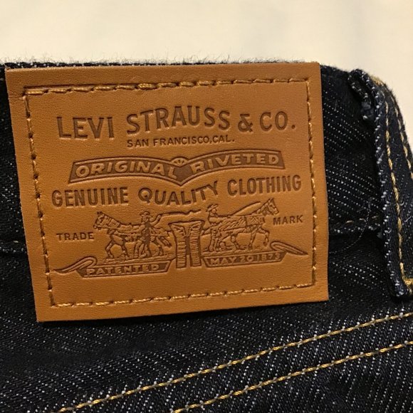 Levi's High Loose Ample Haut Jeans in Dark Blue Denim Wash - Picture 10 of 13